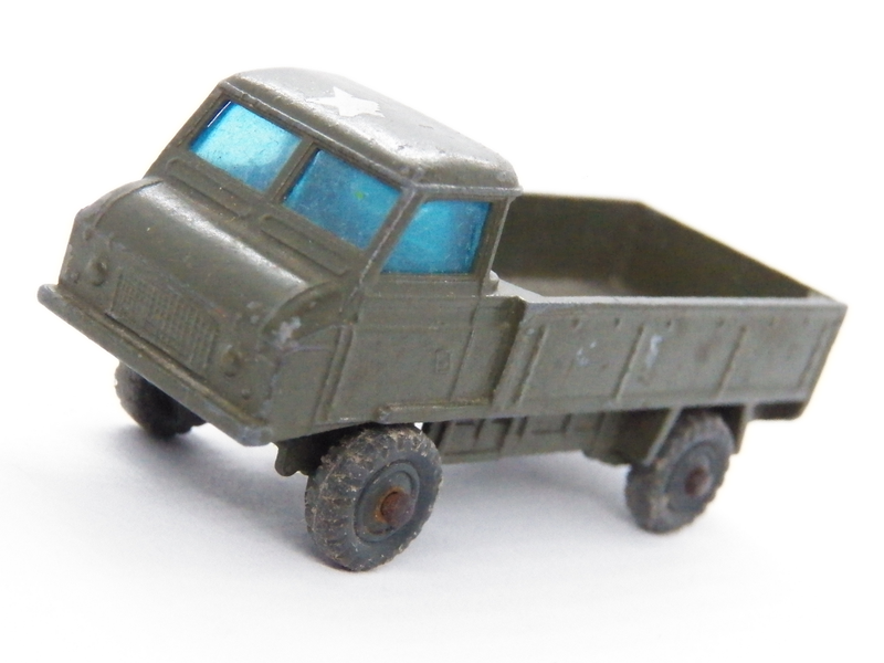 Illustration for article titled HEWP with Noodles - Husky Land Rover Military Truck and some horseplay...